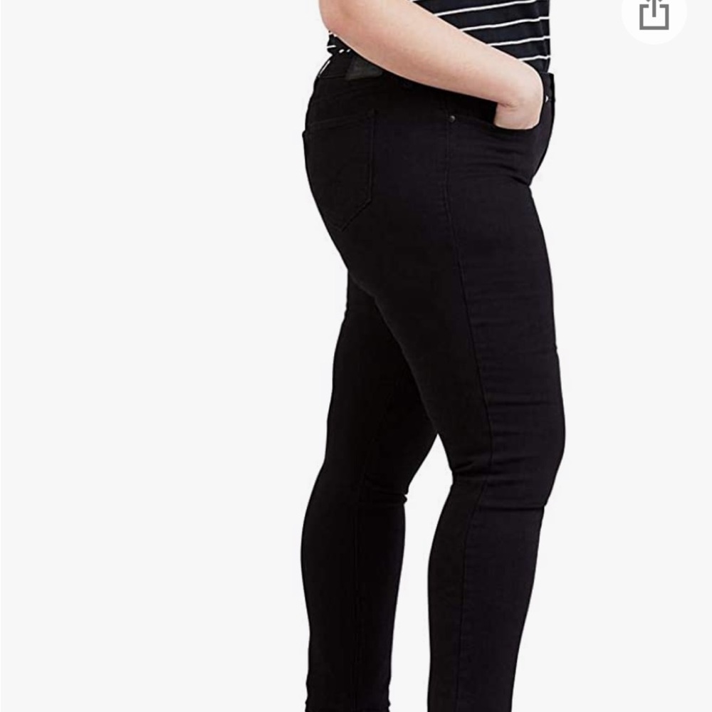 Levi's Women's 311 Shaping Skinny Jeans NWT Sculpt